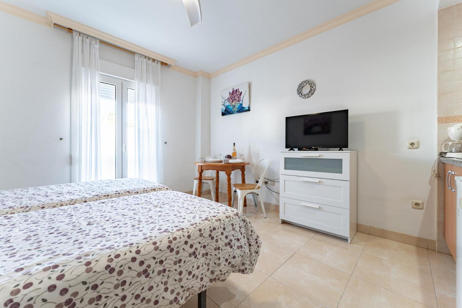 Malagasuite El Levante Apartments Torremolinos Room photo